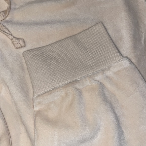 Juicy Couture velour cream zuma pant size large - Picture 4 of 14
